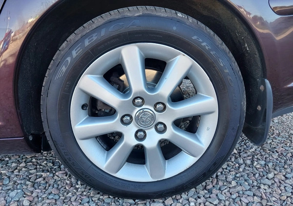 Toyota Avensis cena 13900 przebieg: 272399, rok produkcji 2007 z Kraków małe 172